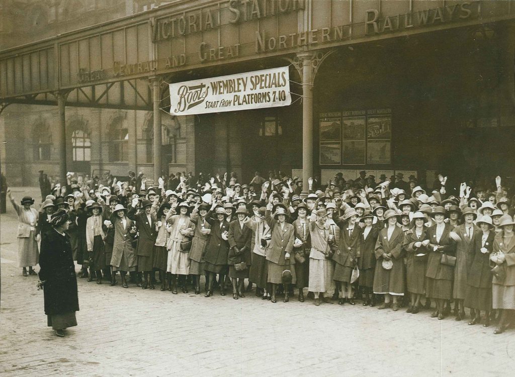  Boot's Wembley Specials at Nottingham Victoria Station 1924